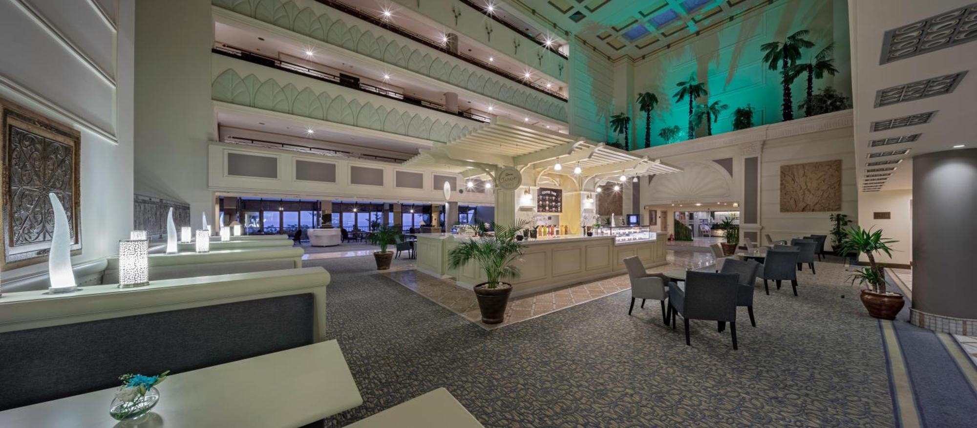 Merit Park Hotel Casino & Spa Kyrenia  Eksteriør billede